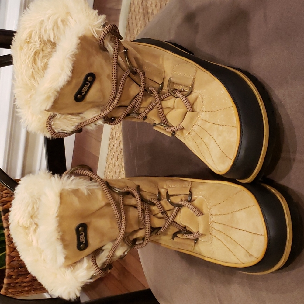 Women's winter boots
